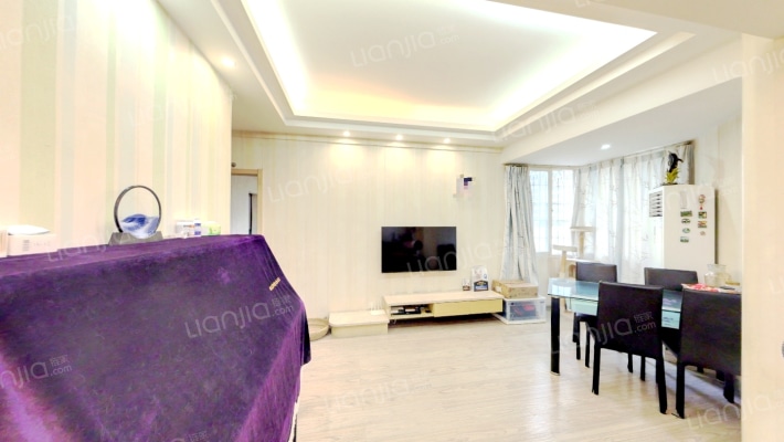 联邦广场小区二手房实景图