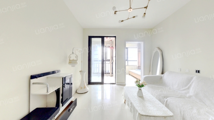 正弘中央公园麓林苑二手房实景图