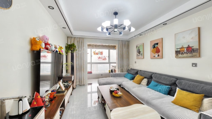 雨润星雨华府二手房实景图