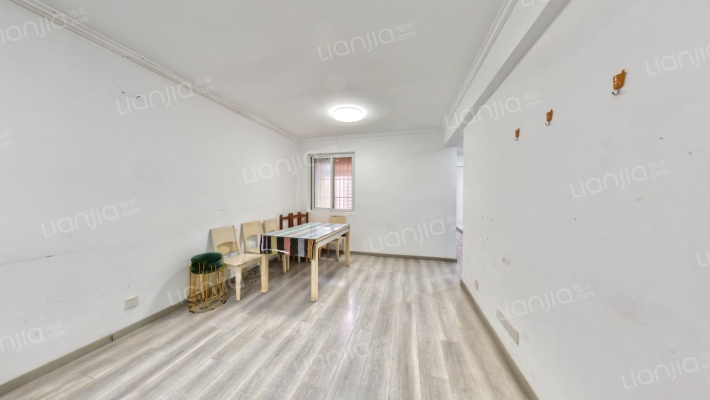 锁石苑二手房实景图