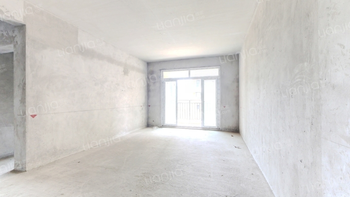 溪岸新居二手房实景图