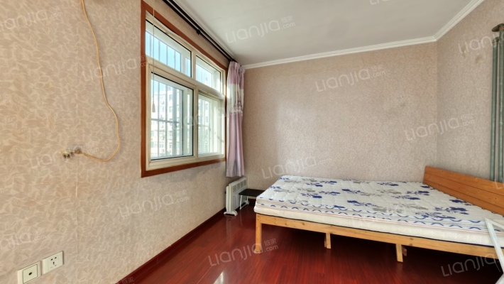 高安路二手房实景图