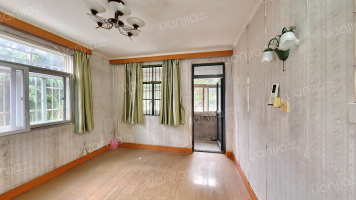 妙耳山二手房实景图