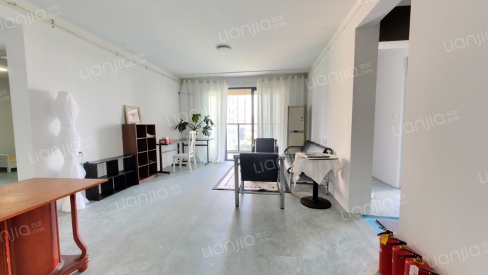 珠江名苑二手房实景图