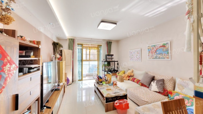 国展中央花园二手房实景图