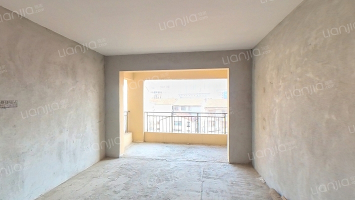 鑫龙上上城二手房实景图