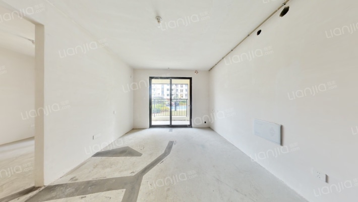 四季印象澜庭二手房实景图