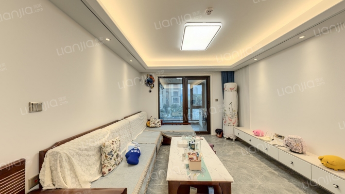 中海·九樾府二手房实景图