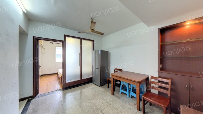 横街小区二手房实景图