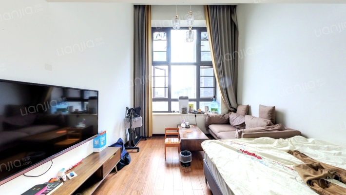 融创海豚湾二手房实景图