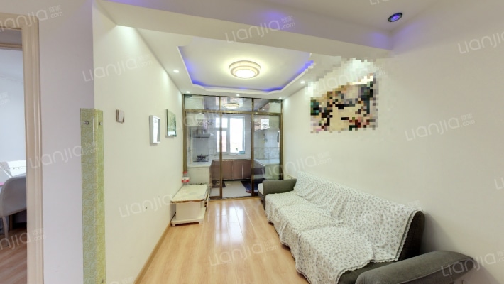 万龙第八城E区二手房实景图