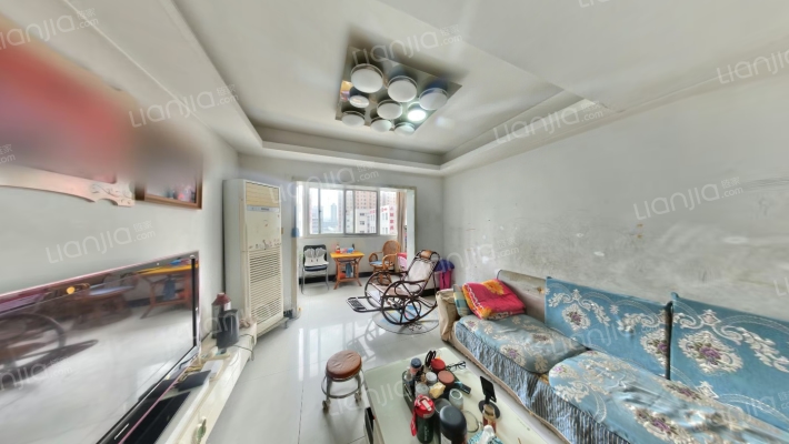 鸿森大院二手房实景图