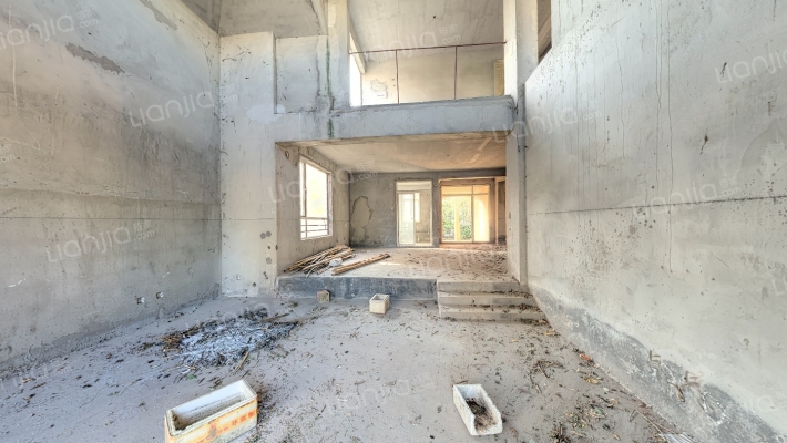 水岸山城二手房实景图