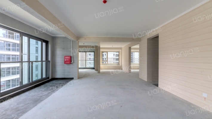 东厦滨江上品中区二手房实景图