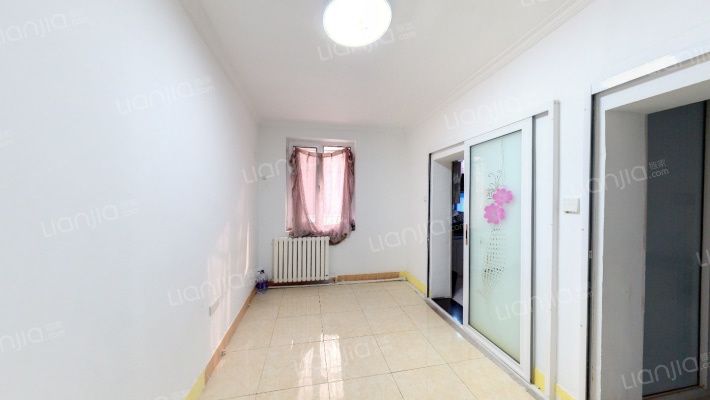 管道局第三生活东区二手房实景图