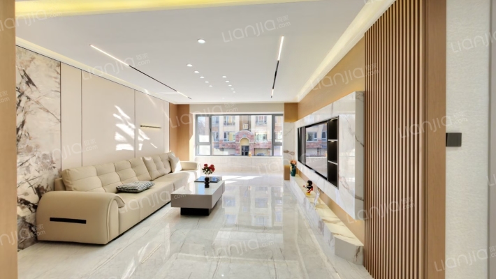 保利花园三期双河城二手房实景图