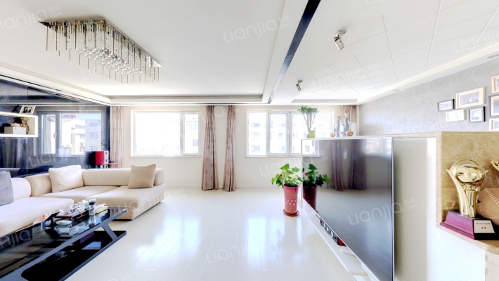 宝湾花园二手房实景图