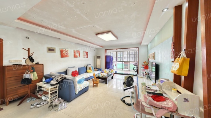 鸿景苑二手房实景图