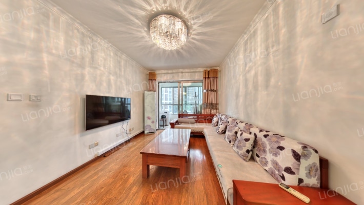 新鸿基悦城二手房实景图