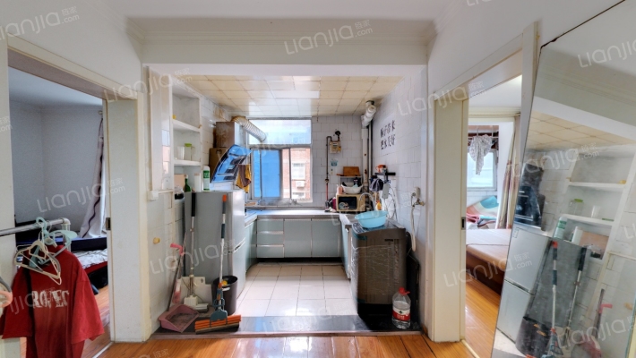 艺术中心家属院二手房实景图