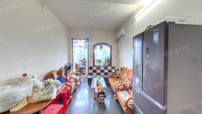 农工商宿舍二手房实景图