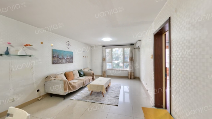 龙锦苑四区二手房实景图