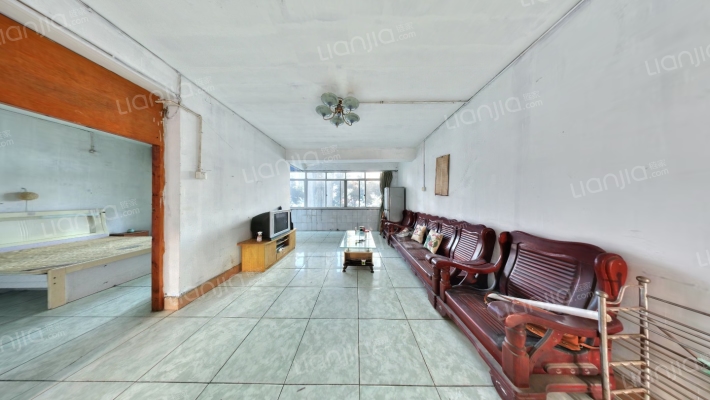 成灌东路1号二手房实景图