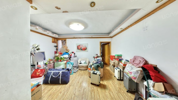 银通公寓二手房实景图