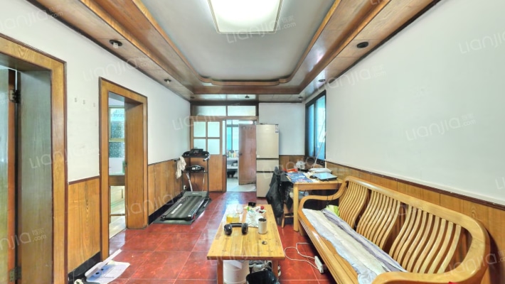 青山路二手房实景图