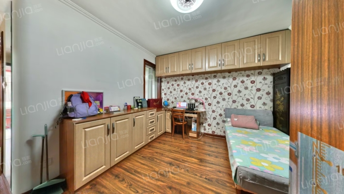 威尼斯小区二手房实景图