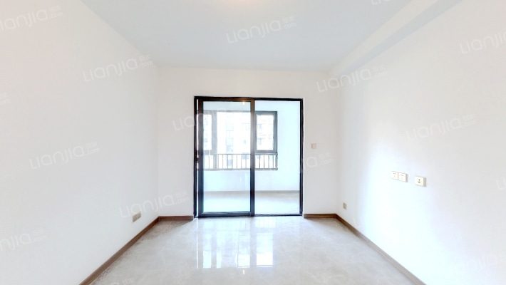 万和宸章府二手房实景图