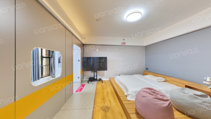 华旗国际广场二手房实景图