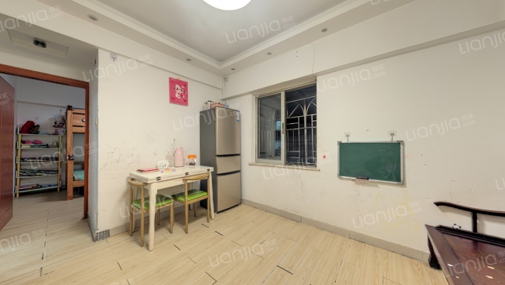 鹏城悦里名城汇二手房实景图