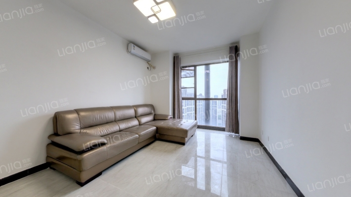 戛纳湾金棕榈二手房实景图