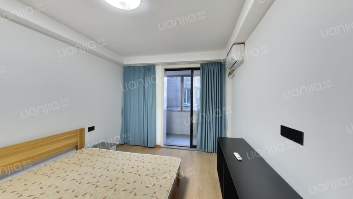 玛瑙路70号二手房实景图