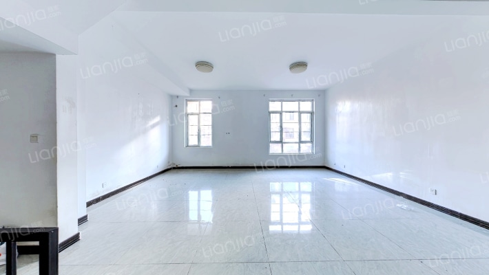 孔雀城八期瞰璟园二手房实景图