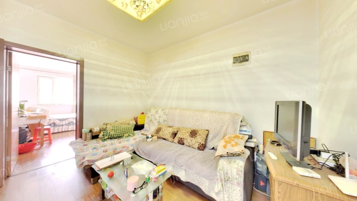 江畔方元二手房实景图