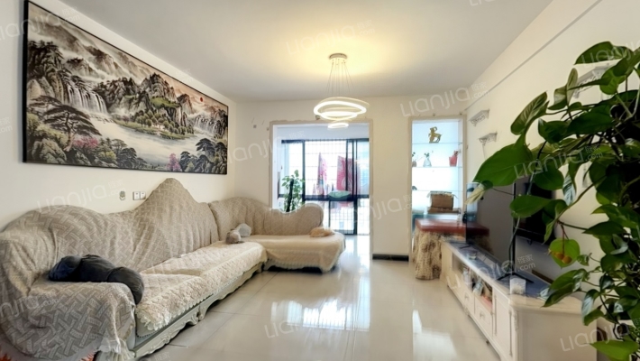 威廉城邦二手房实景图