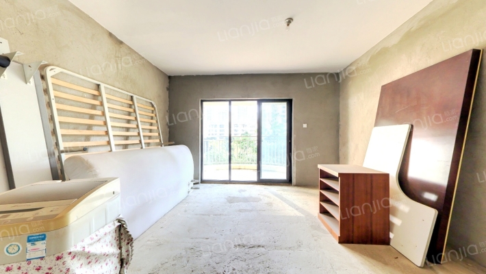 西城林语华郡苑二手房实景图