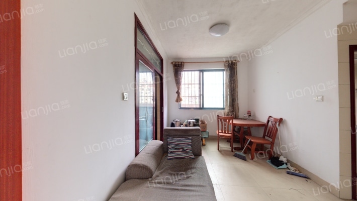 塞纳维拉花园二手房实景图