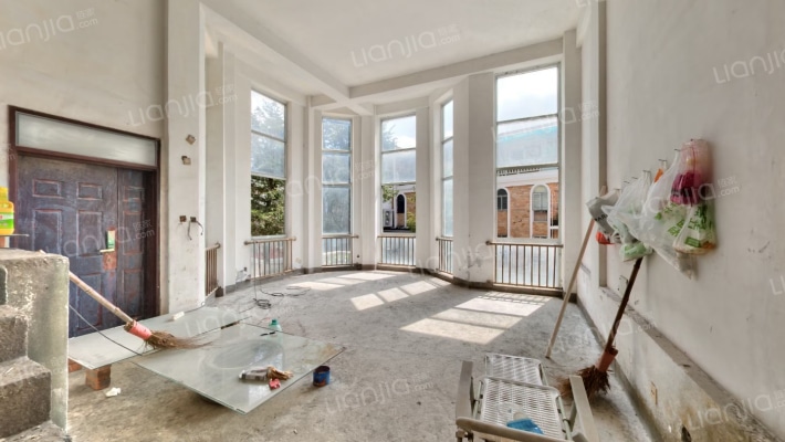 南岳山庄二手房实景图