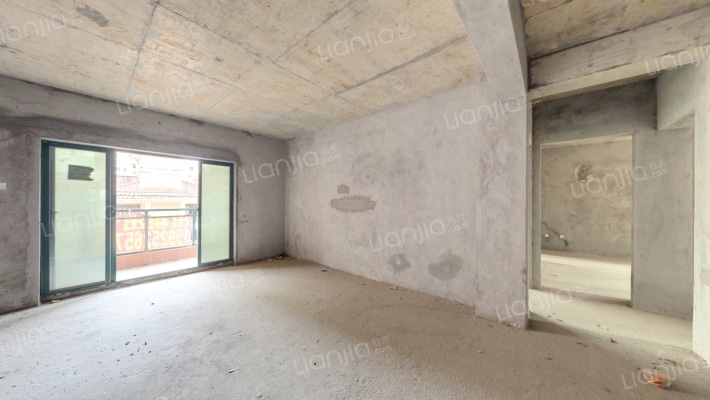 山水芳邻二手房实景图