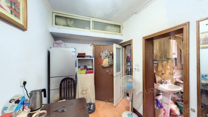 缝纫机厂家属院二手房实景图