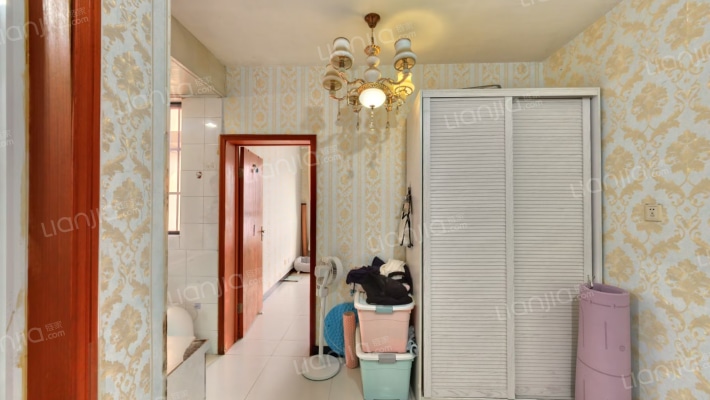 丽阳兰庭二手房实景图