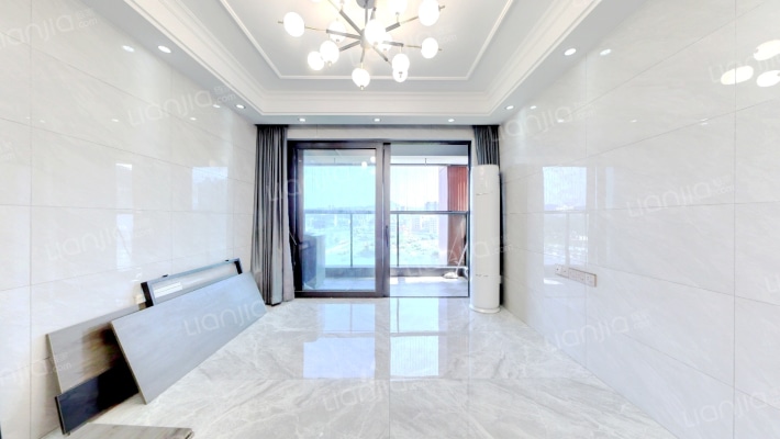 深城投中城花园二手房实景图