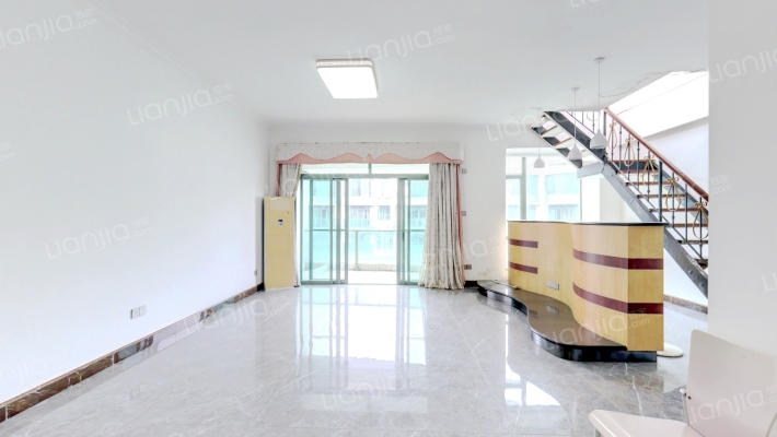 华南新城南区二手房实景图