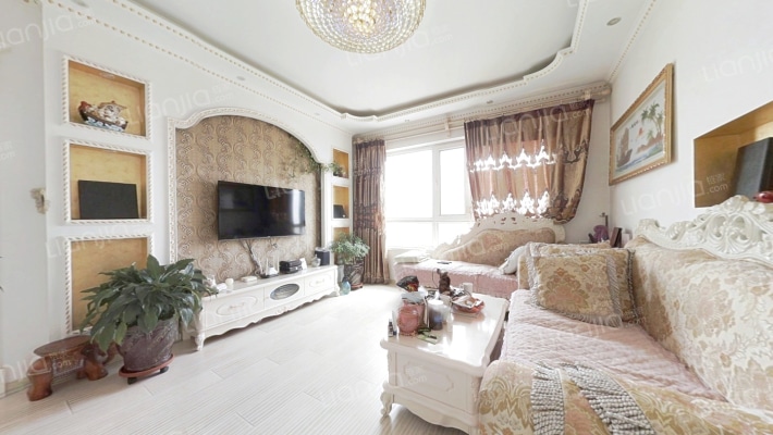 湖景春晓二手房实景图