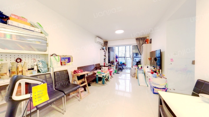 鼎胜山邻居二手房实景图