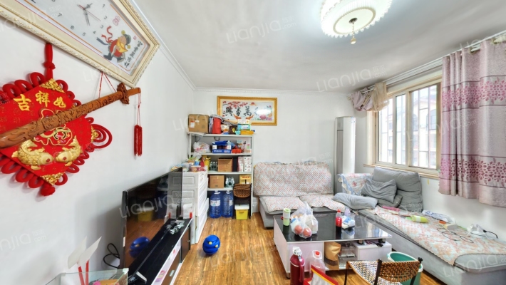 龙山花园二手房实景图