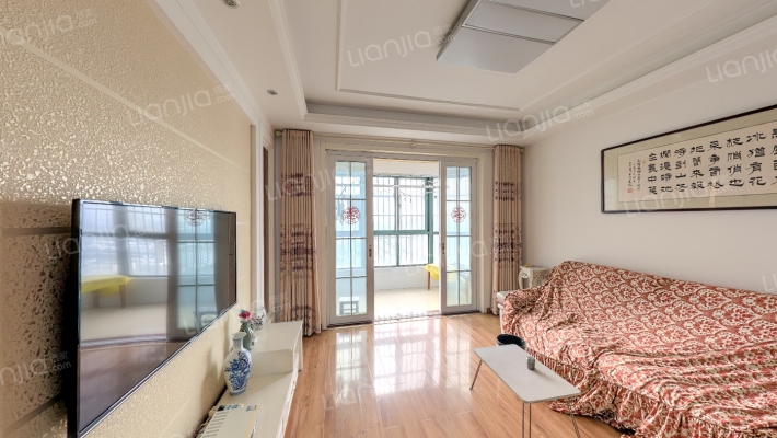 中央府邸二手房实景图